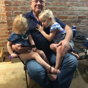 Meet your Posher, Harold